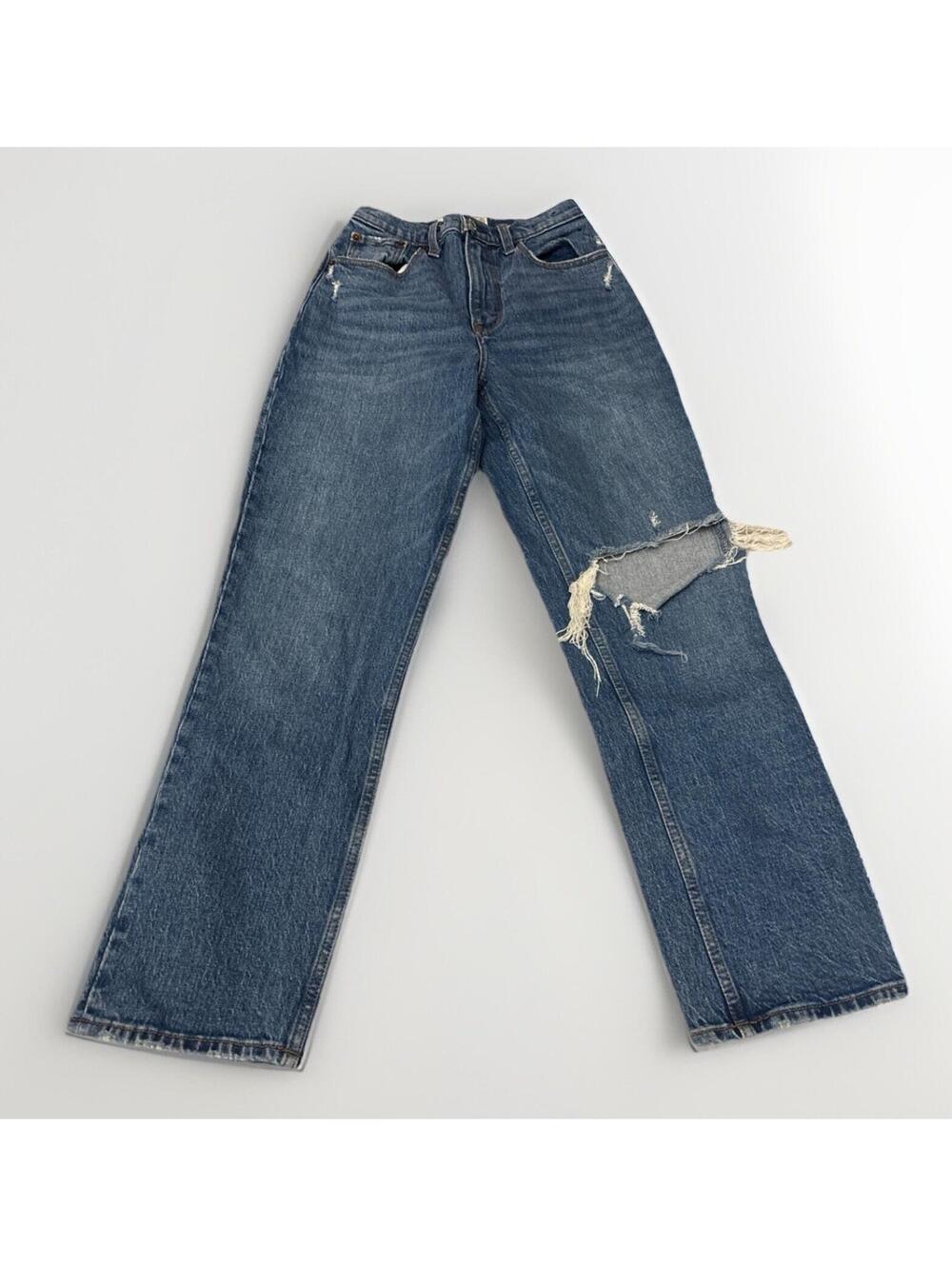 Women’s Abercrombie And Fitch Distressed Curve Love Straight Leg Jeans Size26/2S